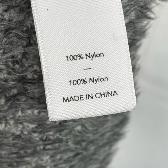 Elizabeth And James Gray Fuzzy Sweater Size XS - Picture 5 of 5